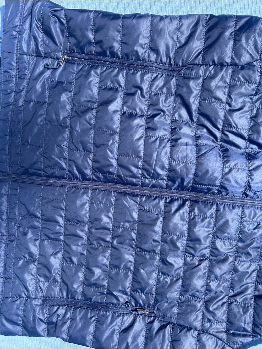 Patagonia Navy Quilted Lightweight Down Vest - Picture 4 of 7